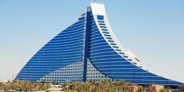 Jumeira-Beach-Hotel